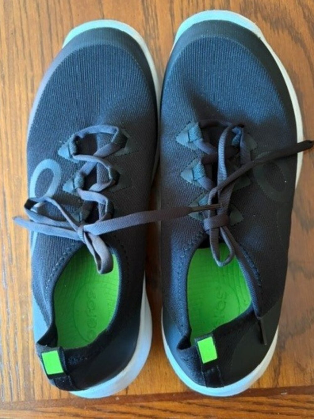 Black lace-up Women's OOFOS Original Slide Sandal size 9